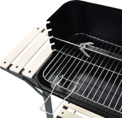 Verrijdbare Barbecue – Houtskool/Briketten - Verstelbare Grillplaat – Houten Tafel – Winscherm – Gewicht 5.9kg -Keukengerei Winkel 1200x1158 1