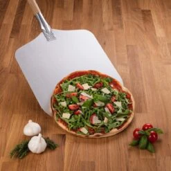 Blumtal Professionele Pizzaschep - 30,5 X 30,5 Cm - Houten Grip 85 Cm -Keukengerei Winkel 1200x1200 1272