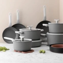 BergHOFF Leo Hapjespan Stone - 28 Cm - Met Glazen Deksel -Keukengerei Winkel 1200x1200 392