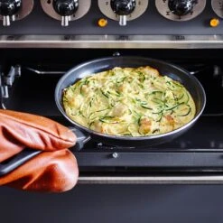 GreenPan Cambridge Hapjespan Met Deksel 24cm - Zwart - Inductie - PFAS-vrij 25 GreenPan Cambridge Hapjespan Met Deksel 24cm - Zwart - Inductie - PFAS-vrij -Keukengerei Winkel 1200x1200 698