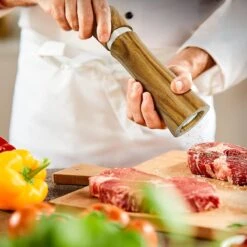 UNBOX Peper En Zoutmolen Set - Pepermolen - Zoutmolen - BBQ Accesoires - Acacia Hout - RVS -Keukengerei Winkel 1200x1200 840