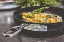 Demeyere Alu Pro Dura Glide Koekenpan - Ø 24 & Ø 28cm - Titanium -Keukengerei Winkel 1200x799 29