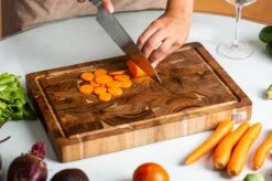 VDN Professionele Snijplank Acacia Hout Met Sapgeul En Handvatten – Hakblok 26x38x3.5 Cm 20 VDN Professionele Snijplank Acacia Hout Met Sapgeul En Handvatten – Hakblok 26x38x3.5 Cm -Keukengerei Winkel 1200x799 62