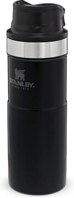 Stanley Trigger-Action Travel Mug 0.47L - Thermosfles - Matt Black -Keukengerei Winkel 448x1200