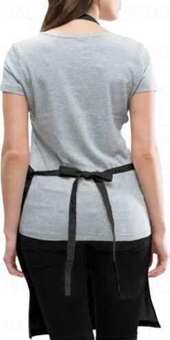 IK DOE OOK MAAR WAT Unisex Schort - Zwart - One Size (volwassenen) - Keuken Schort - Barbeque BBQ Schort - Bedieningsschort - Grappige Teksten - Original Kwoots- Voor Zowel Mannen Als Vrouwen - Verstelbaar - Wasbaar - Cadeau - Apron -Keukengerei Winkel 600x1200