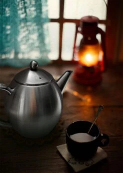 Vaja Valerie - Theepot Met Filter - Dubbelwandig - RVS - 1.2L -Keukengerei Winkel 857x1200 1